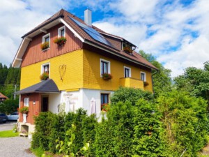 Das Gästehaus Sandvoss mit den schönsten Ferienwohnungen am Titisee