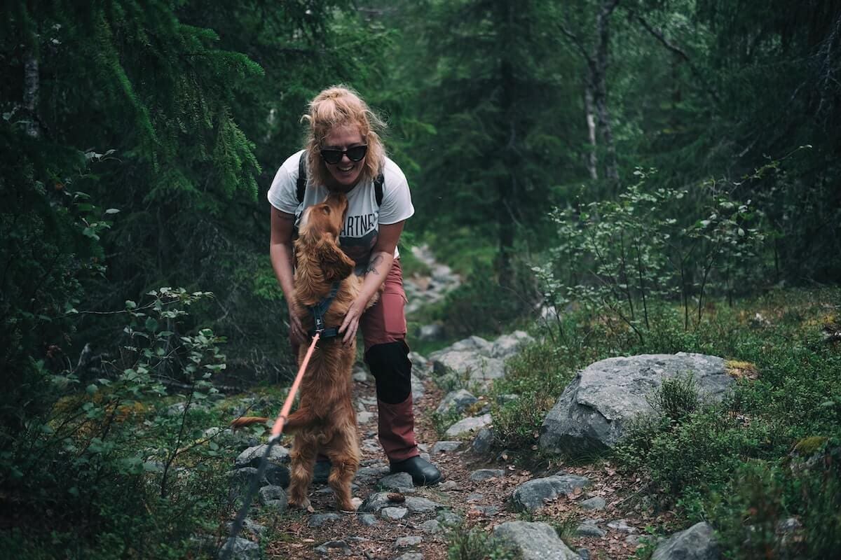Wandern mit Hund am Titisee im Schwarzwald
